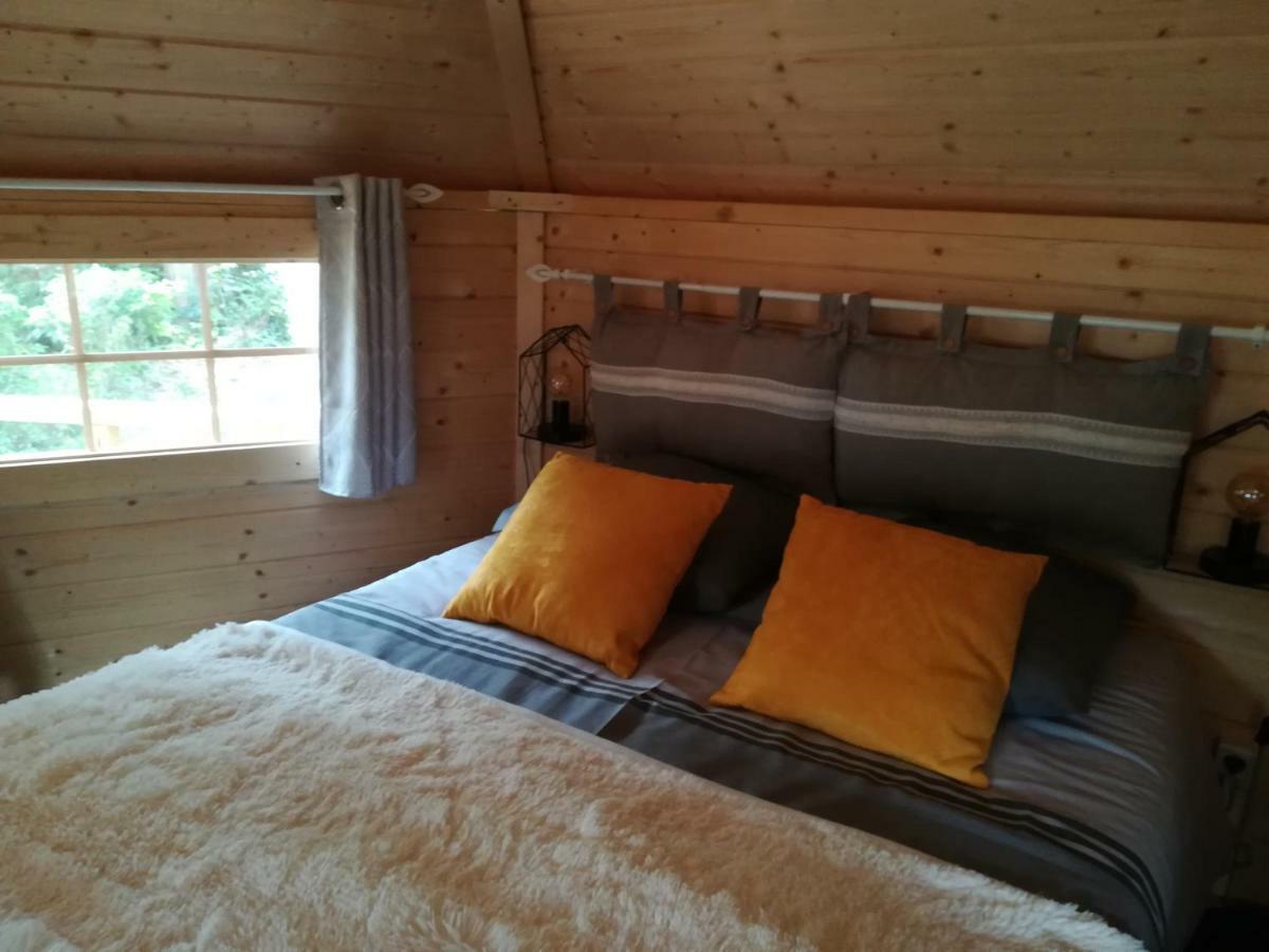 Camping Loisirs Des Groux Mousseaux-sur-Seine Bagian luar foto